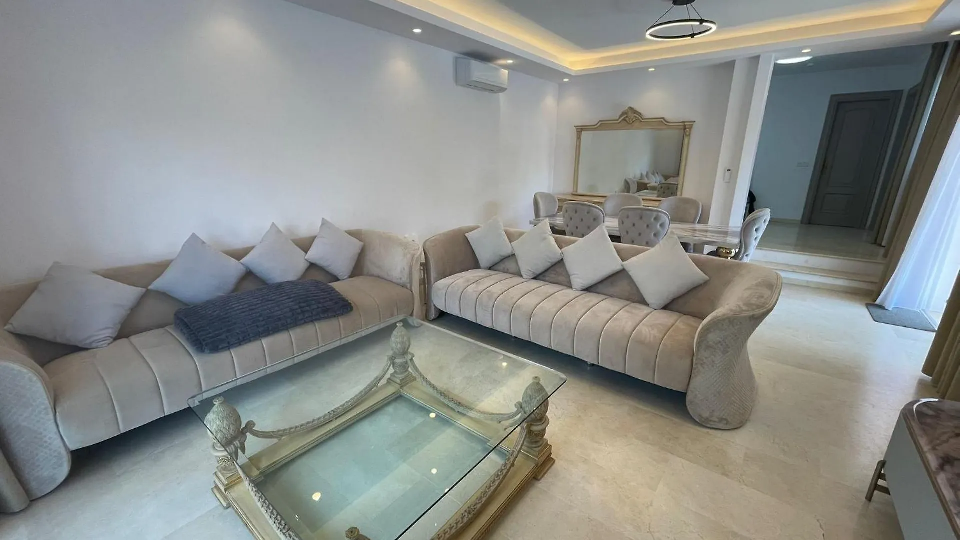 Lets In The Sun - Villa Costa Del Sol Malaga